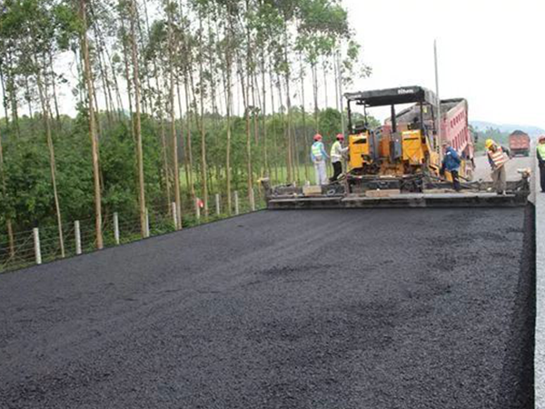 半刚性基层沥青道路施工 半刚性沥青道路
